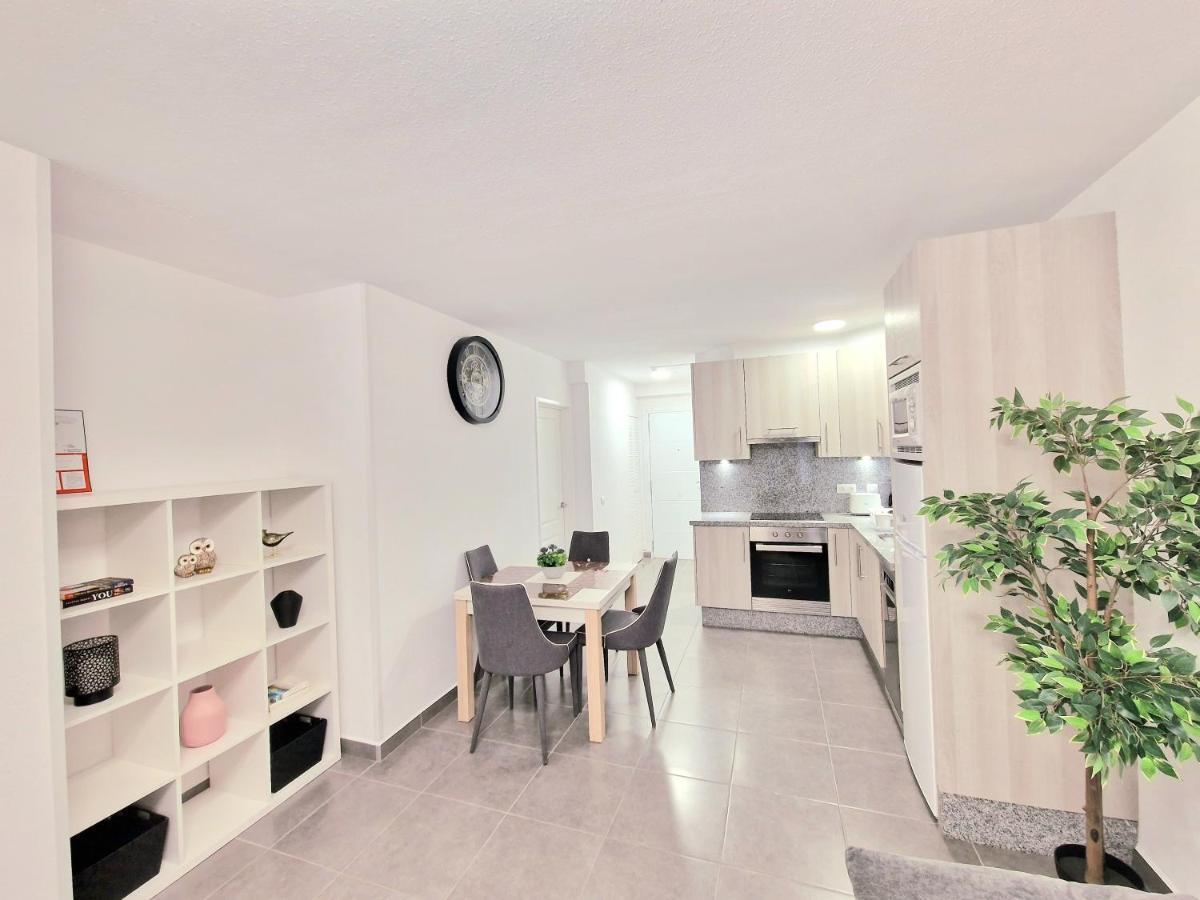 Rhea Calista Apartament Los Cristianos  Ngoại thất bức ảnh