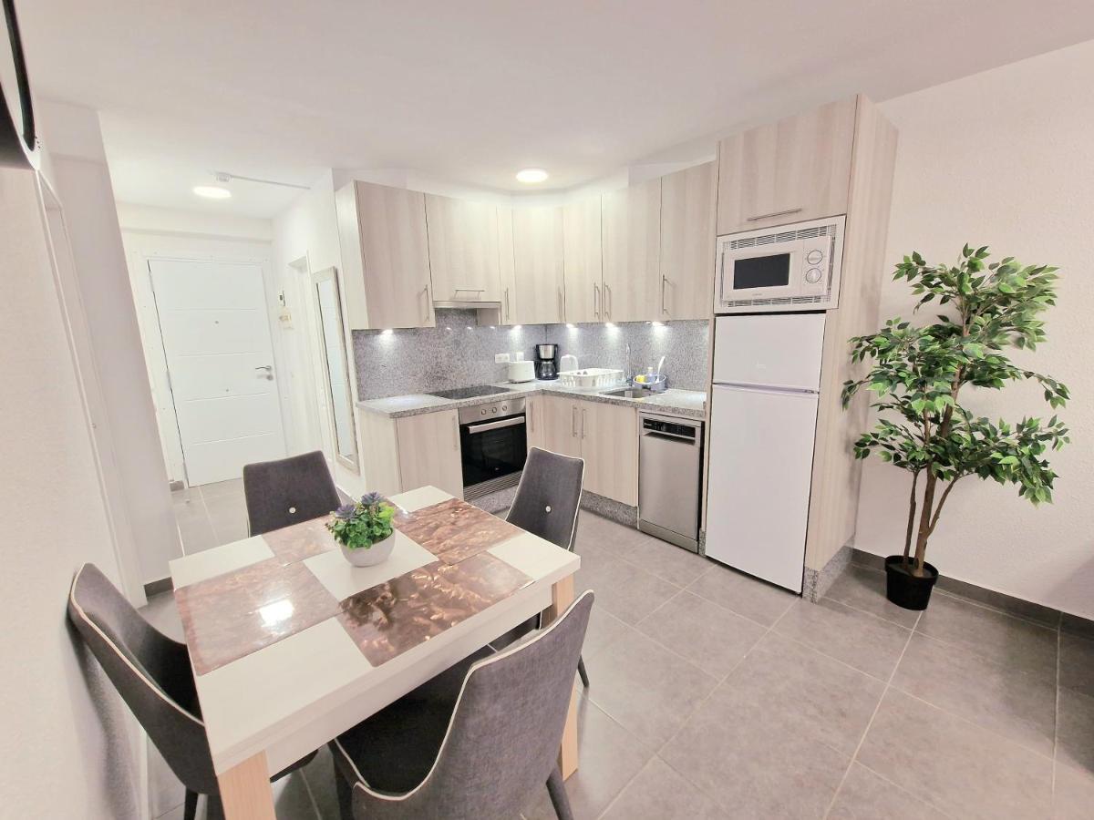 Rhea Calista Apartament Los Cristianos  Ngoại thất bức ảnh